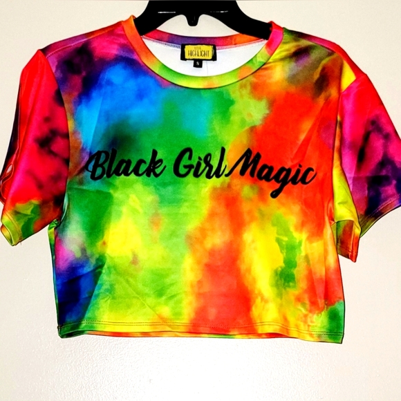 Ladies Crop Top - NWOT - Picture 1 of 2